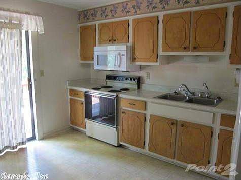 4th image of 77 Blackfoot Dr
