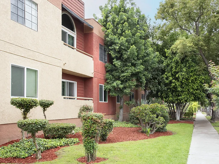 1010 Raleigh Street — Photo 24