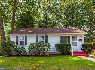 820 1st St, Rockville, MD 20850