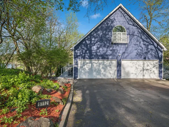 6112 Pleasant View Rd, Cary, IL 60013