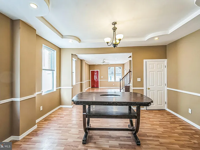 3817 Haverford Ave — Photo 6