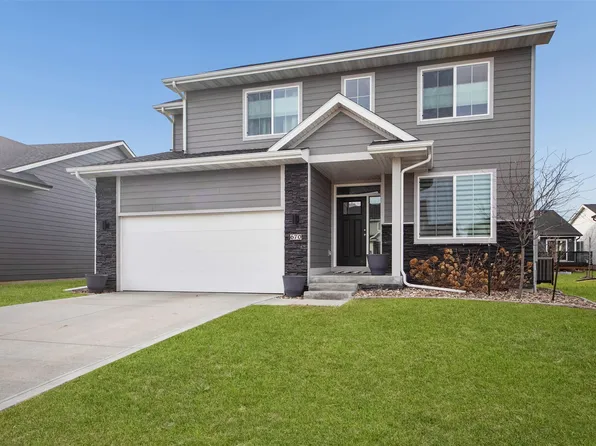 670 SE Booth Ave, Waukee, IA 50263