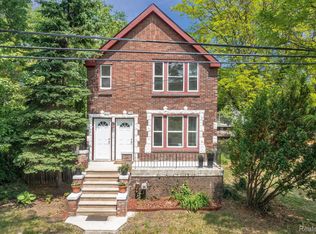 228 Ashland St, Detroit, MI 48215