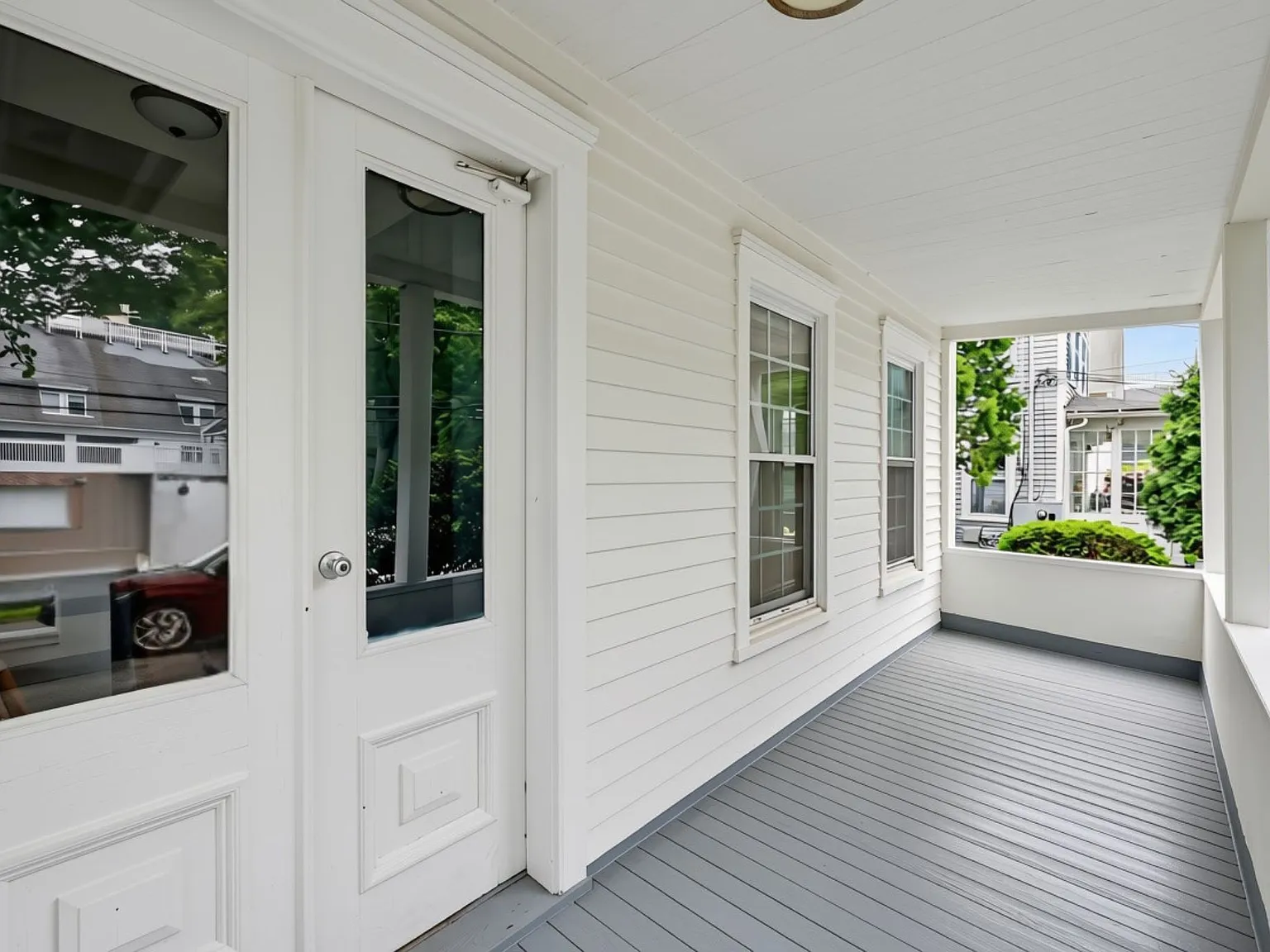 4 bed, 1600 sqft, $5,700 — Photo 3