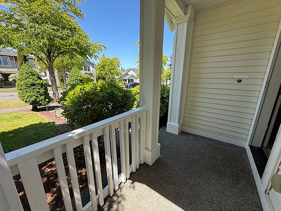 4th image of 1882 Hoffman Hill Blvd