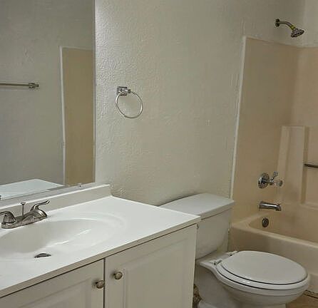 5th image of 66337 7th St