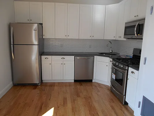 Rented by NY Space Finders Inc. | media 46