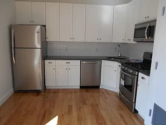 Rented by NY Space Finders Inc.