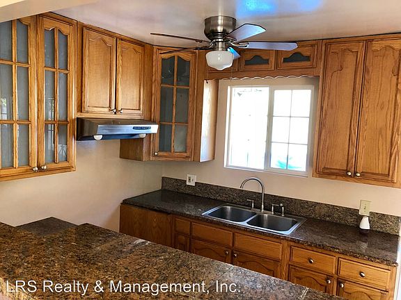 3rd image of 6153 Oak Crest Way