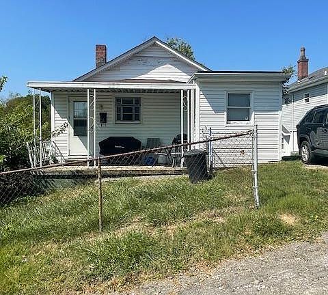 2nd image of 38 Fostoria Avenue