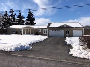 7289 Youngs Rd, Auburn, NY 13021