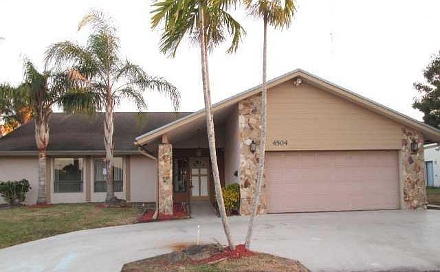 1st image of 4504 Cavendish Drive