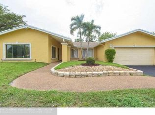 7100 NW 44th Ct, Lauderhill, FL 33319