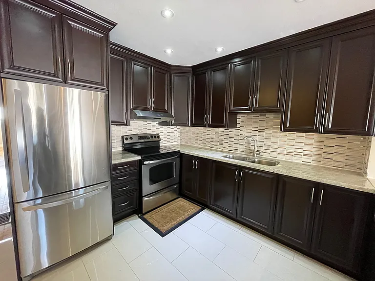 1729 Eglinton Ave W #1739 — Photo 23