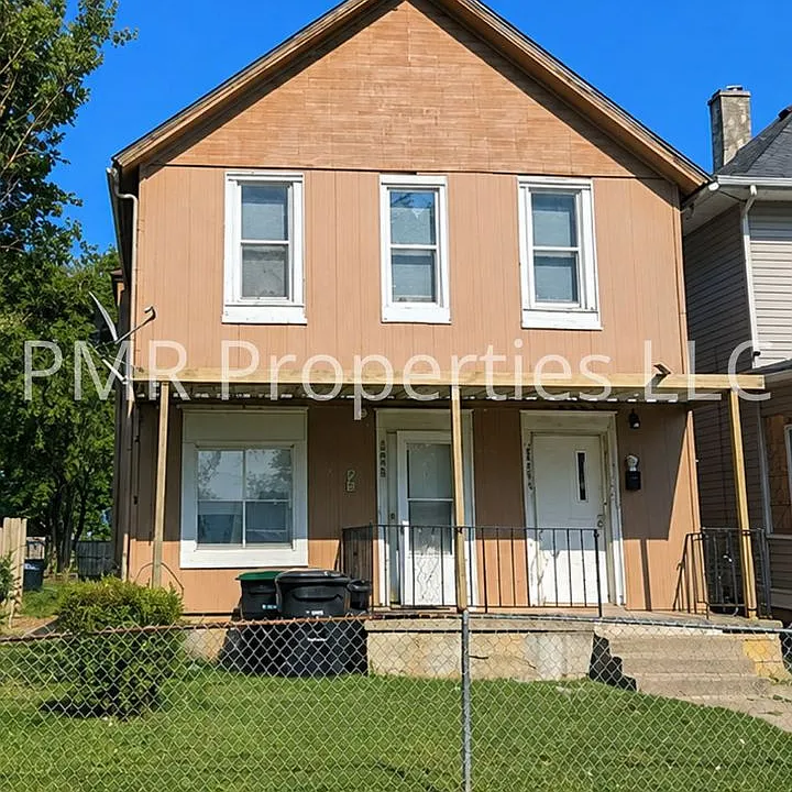 2409 N 18th St