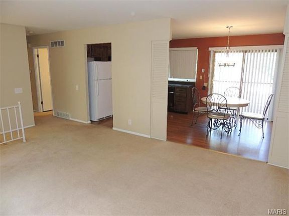4th image of 12659 Glenpeak Dr