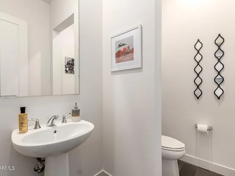 11491 N Luckenbach St — Photo 18