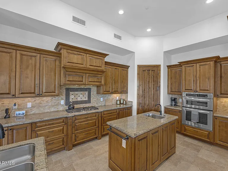 3105 E Arroyo Hondo Rd — Photo 20