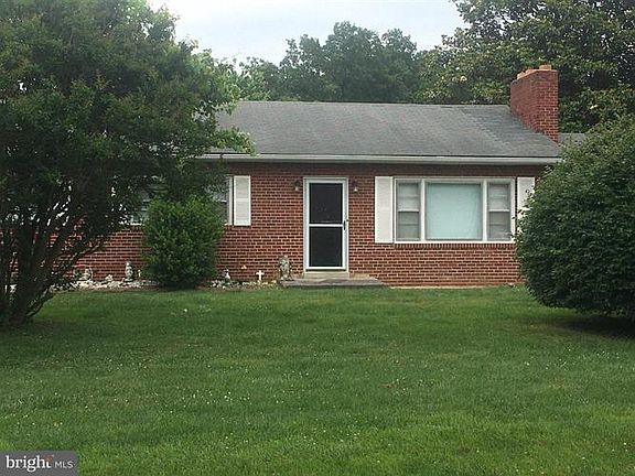 2nd image of 118 Barnett Dr