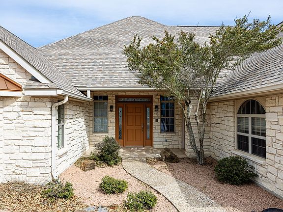 2nd image of 2125 Summit Crest Dr