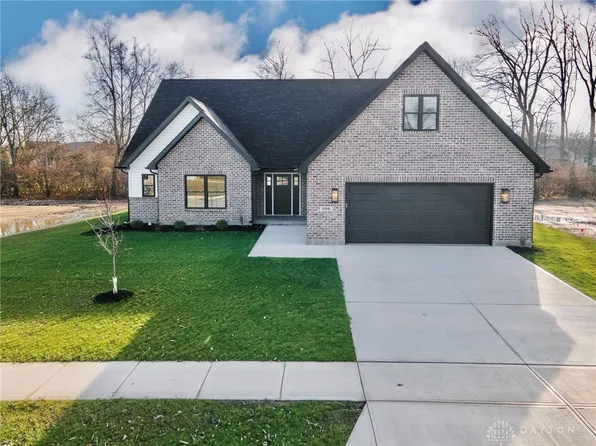 296 N Branch Run, Tipp City, OH 45371