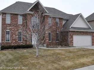 5744 N 166th St, Omaha, NE 68116