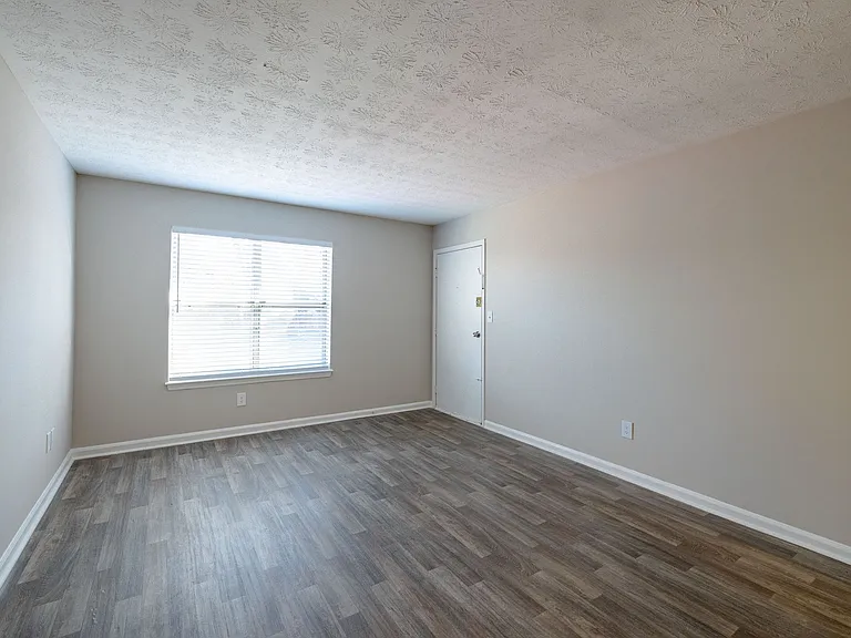 Westside Court | Modern Living in the Heart of Westside — Photo 23
