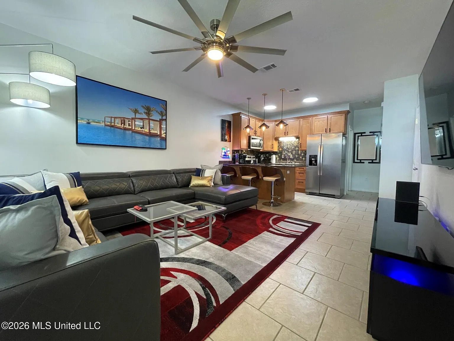 3 bed, 3.0 bath, 1283 sqft, $1,950 — Photo 4