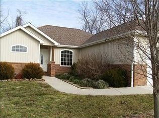 245 W Abbi Ln, Bolivar, MO 65613