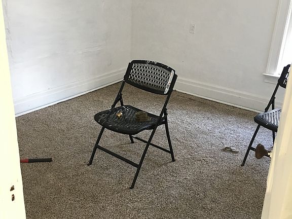 5th image of 2214 Ontario Ave