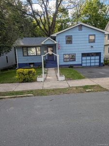 44 Commonwealth Avenue, Middletown, NY, 10940
