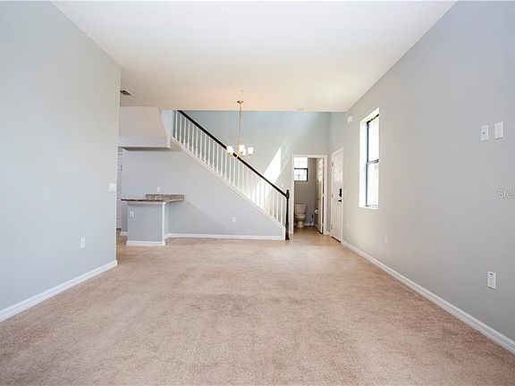 4th image of 2398 Seven Oaks Dr