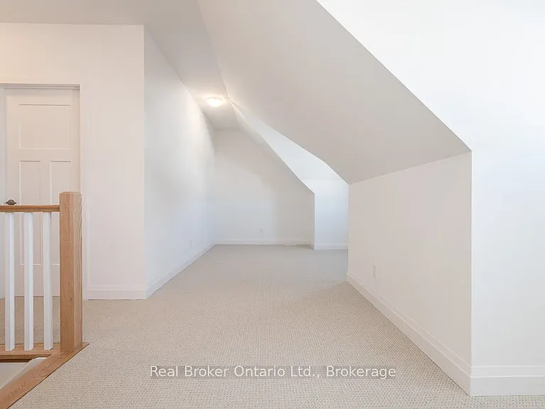 4 Danielle Cres — Photo 16