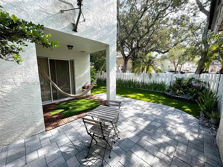 9832 NW 9th Ct — Photo 27