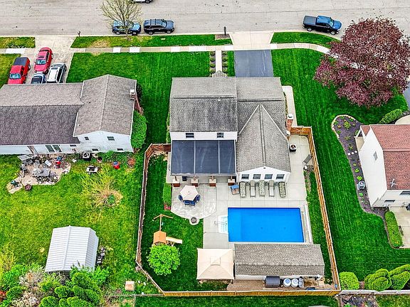 3rd image of 4100 Sassafras Ct