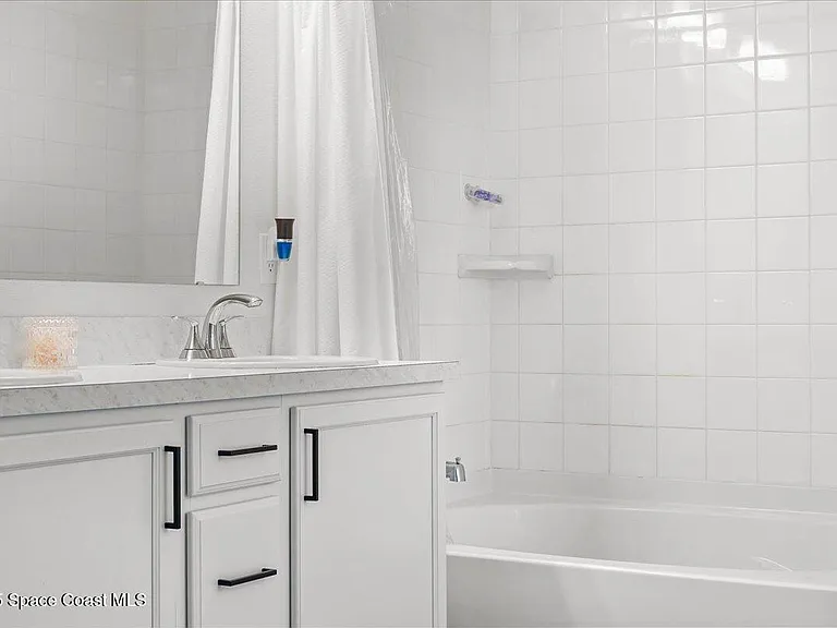 527 Glaspell Cir SE — Photo 25