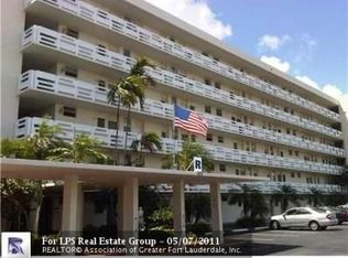 3010 Marcos Dr APT R106, Aventura, FL 33160