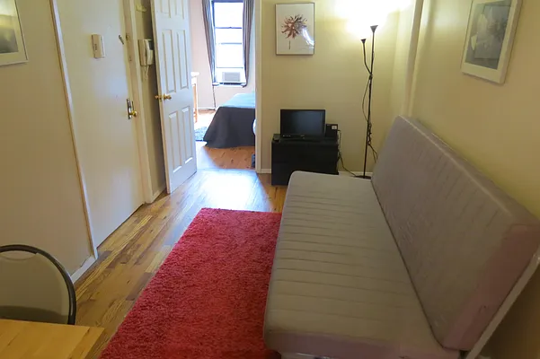 Rented by Charles Coutinho LLC | media 14