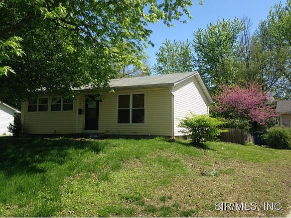 2nd image of 706 Galahad Ln