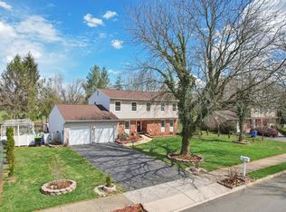 12 Mackenzie Ln #1, Plainsboro, NJ 08536