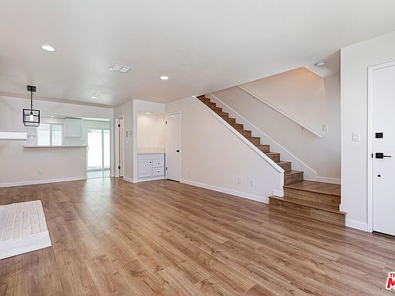 5th image of 743 Pier Ave APT 2