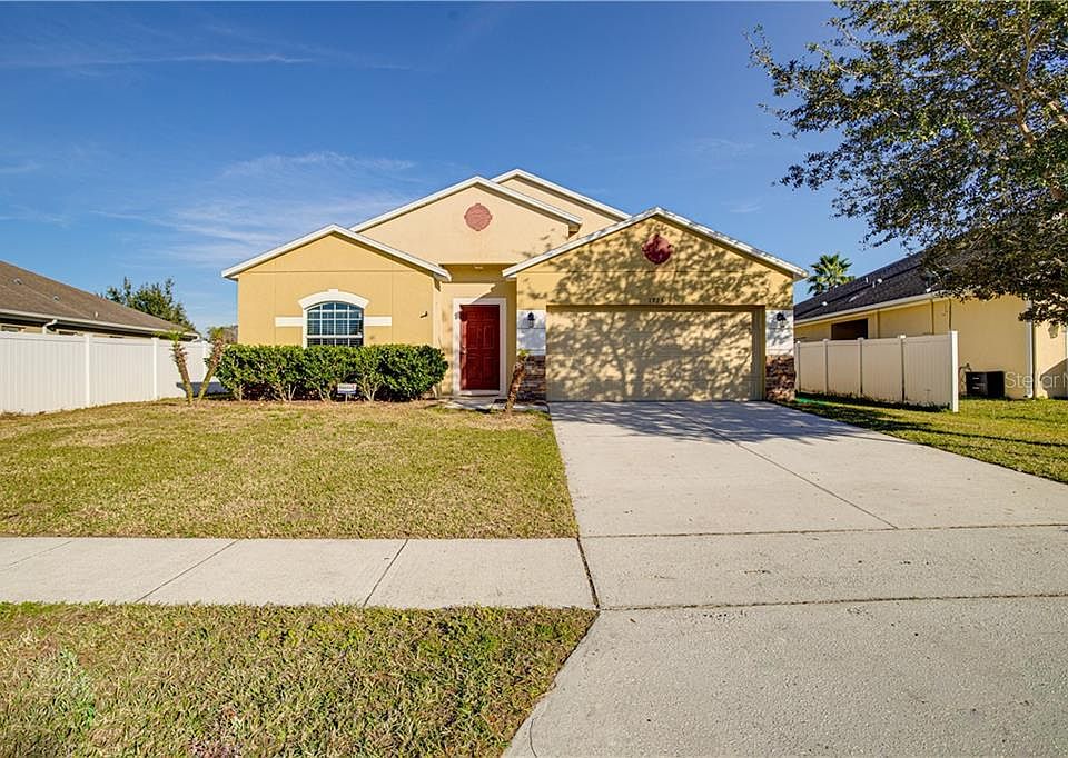 1st image of 1923 Acacia Dr
