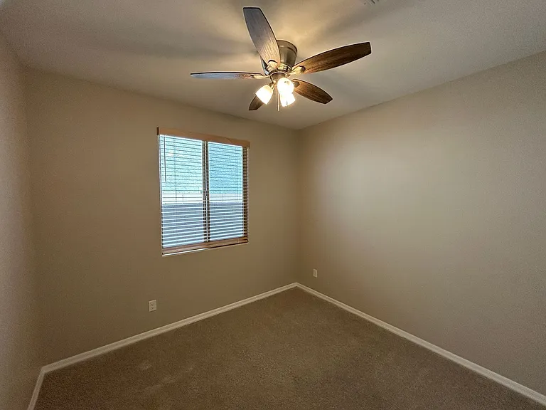 20268 W Montecito Ave — Photo 16