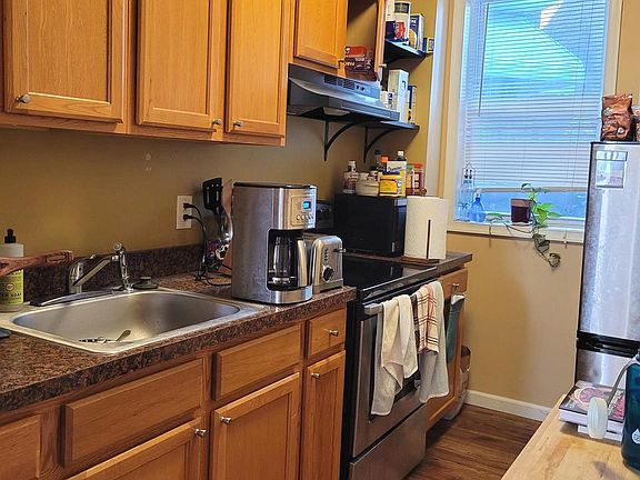 4th image of 1531-35 S 12th St #1