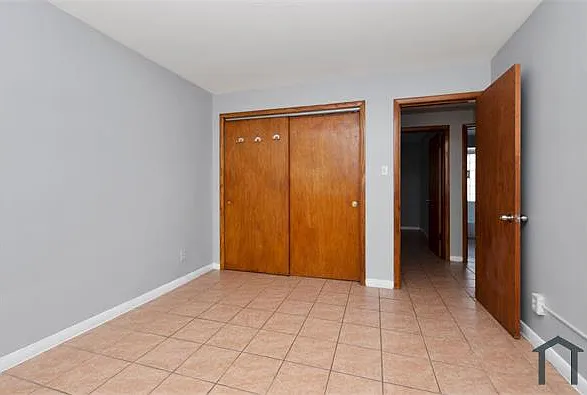 2320 W Garfield Blvd #101 — Photo 6