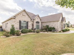 809 Kyler Ln, Bonaire, GA 31005