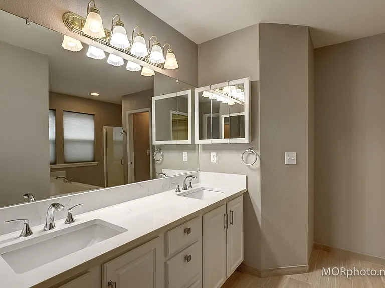 12840 SW Harlequin Dr — Photo 17