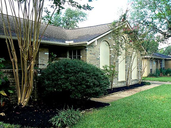 2nd image of 12215 Green Glade Dr
