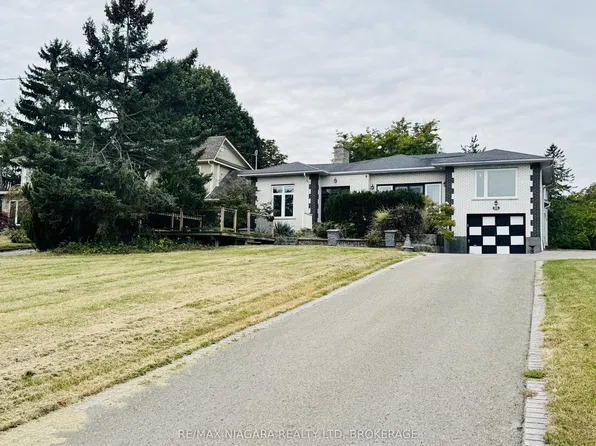 415 Niagara Blvd, Fort Erie, ON L2A 3H2