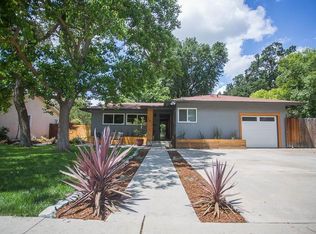 901 S Oak Park St, Visalia, CA 93277